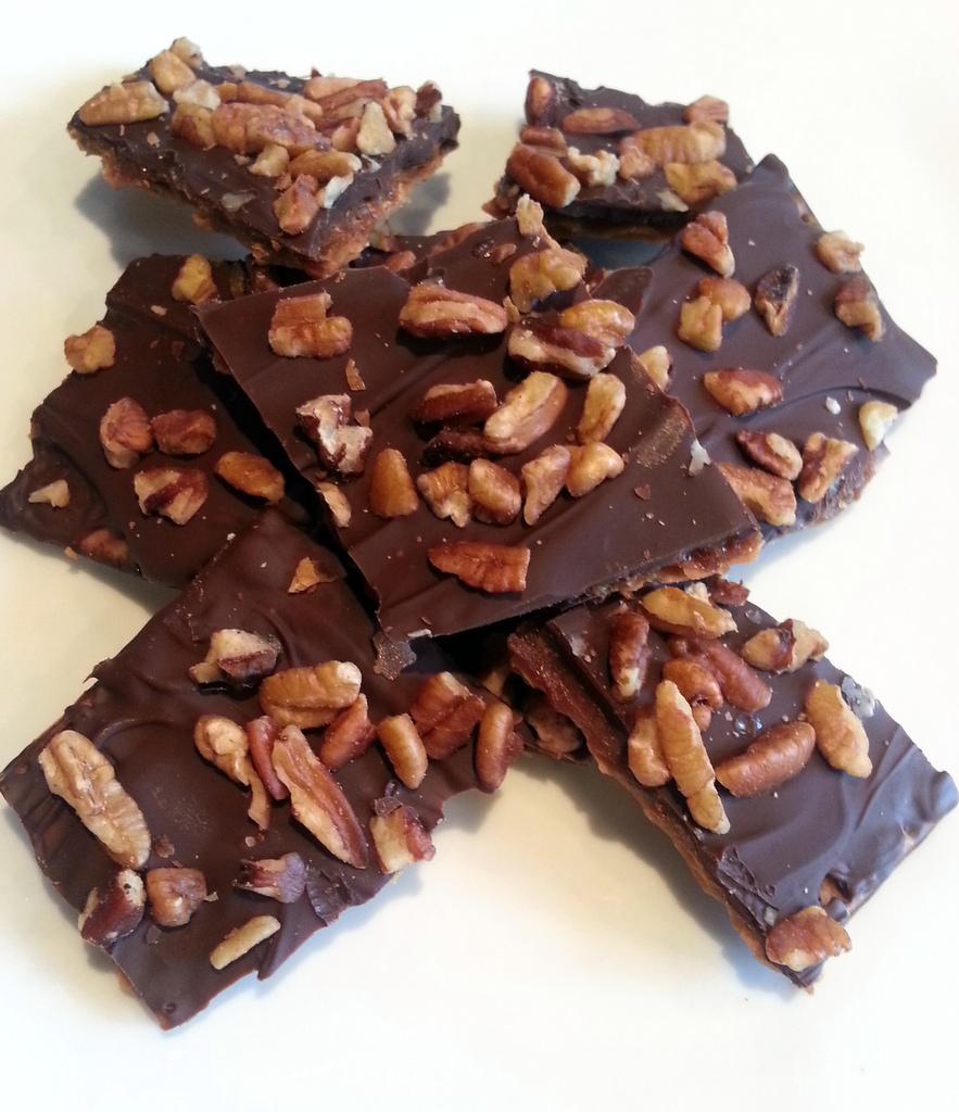 Matzo toffee cookies-001